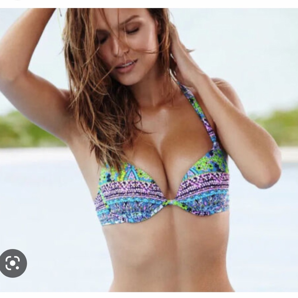 Victoria’s Secret sexy tease bikini top 32D